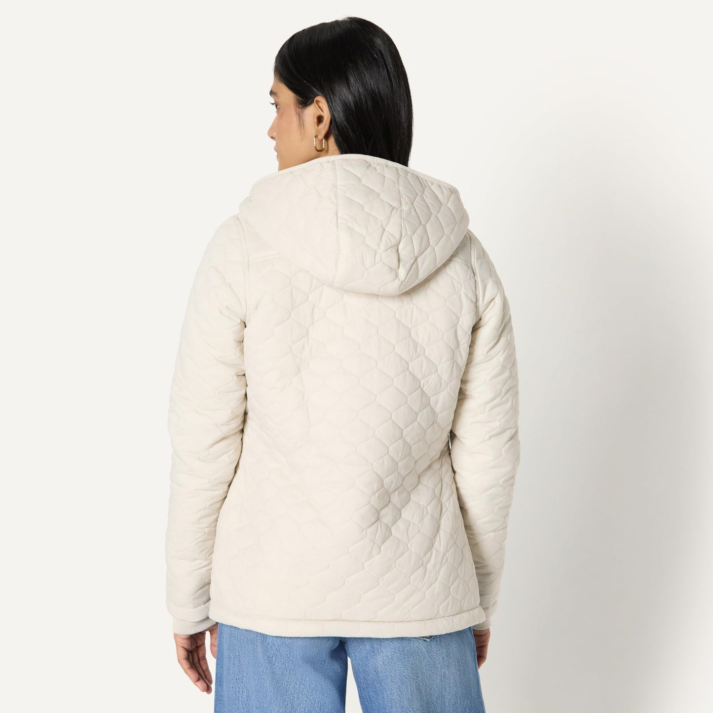 Amazon Essentials Women's Lightweight Quilted Water-Repellent Quilted Jacket with Sherpa Lining and Full Zip