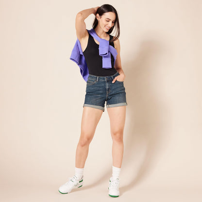 Amazon Essentials Women's Denim Shorts, 12.7 cm Inseam