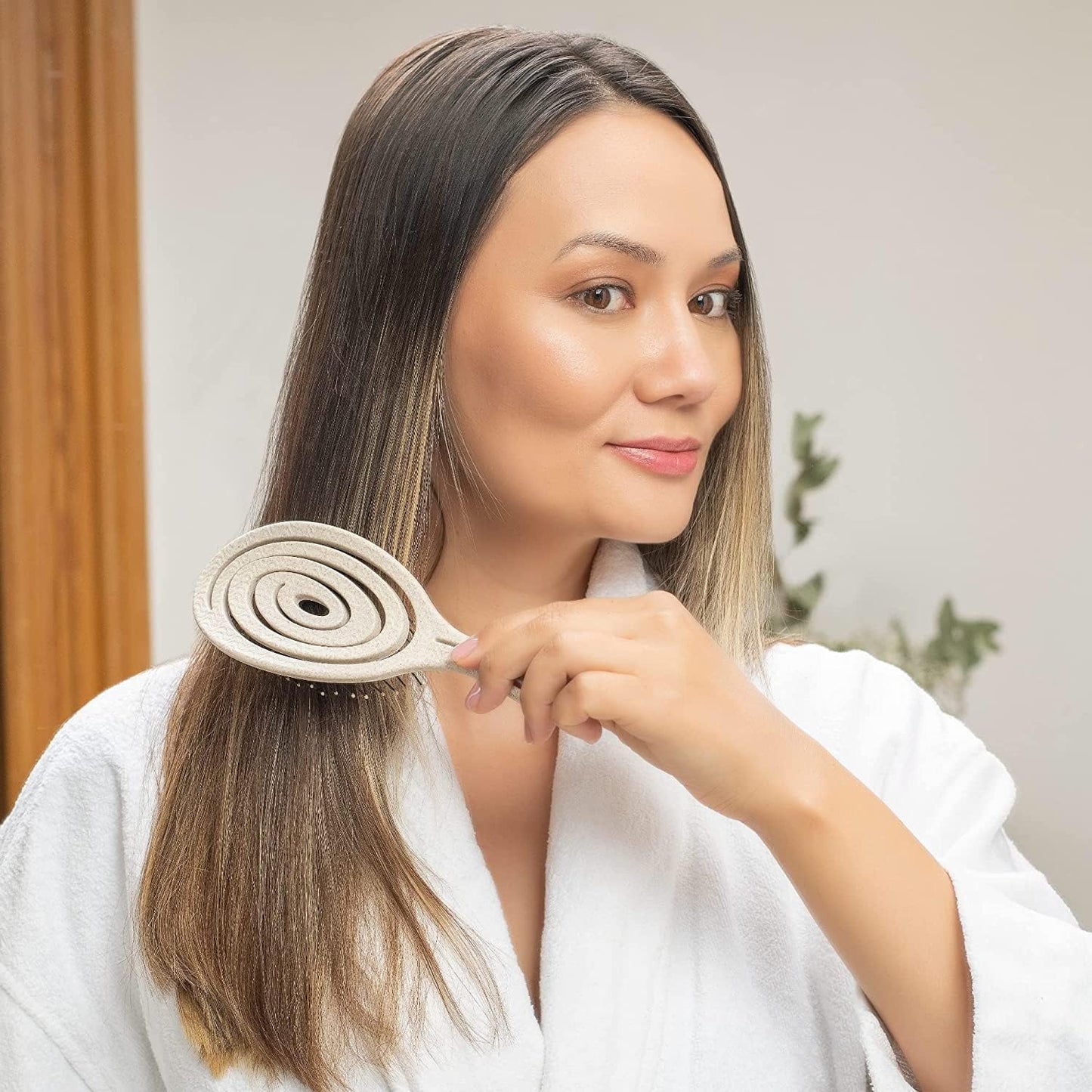 Ninabella Hair Brush without Pulling - Brush for Men and Women - Detangler Brush Also for Curls & Long Hair - Detangling Brush Hair Brushes - Black