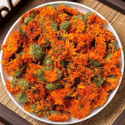 Chrysanthemum And Albizia Flower Bud And Fruit Tea