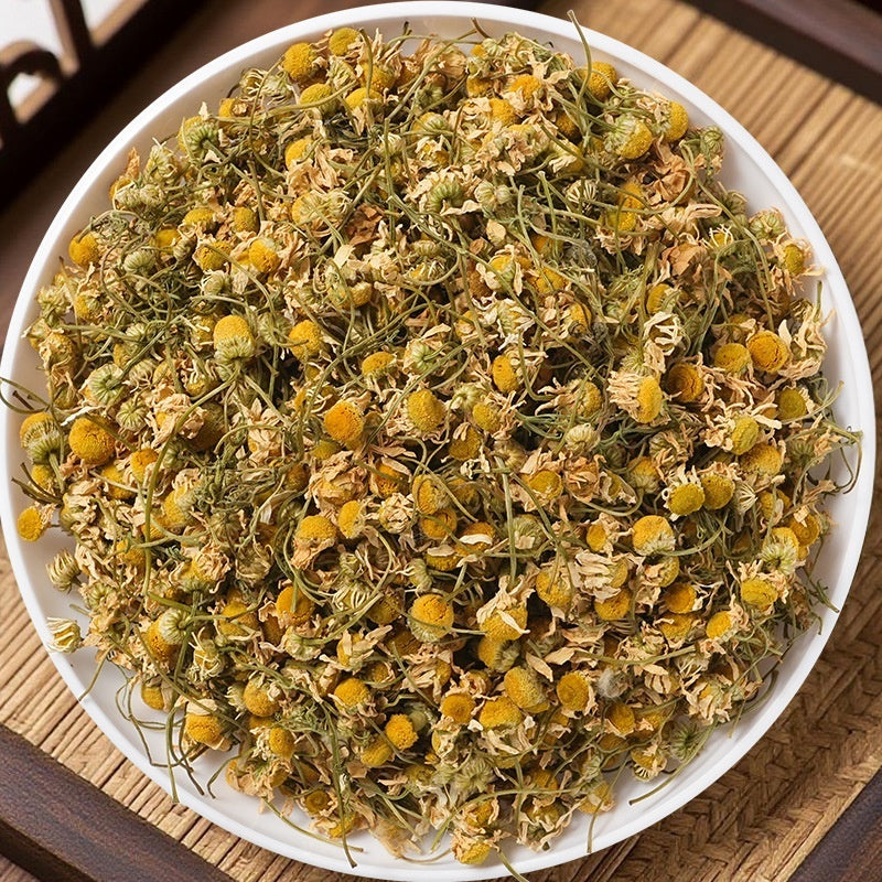Chrysanthemum And Albizia Flower Bud And Fruit Tea